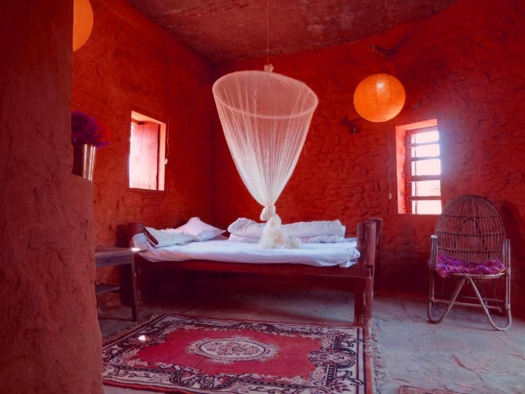 Shanta Ghar A Rustic Guesthouse Читван Экстерьер фото