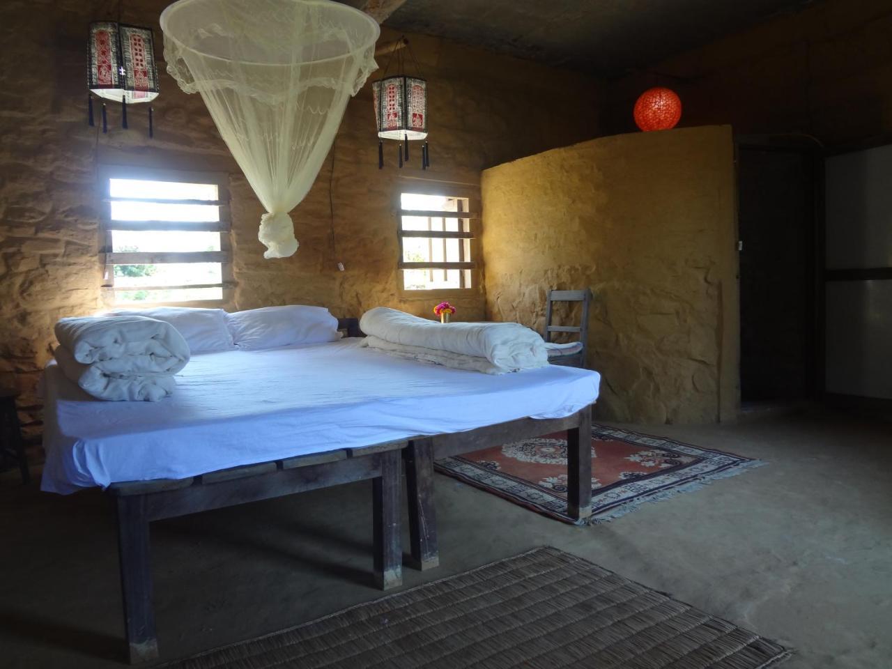 Shanta Ghar A Rustic Guesthouse Читван Экстерьер фото