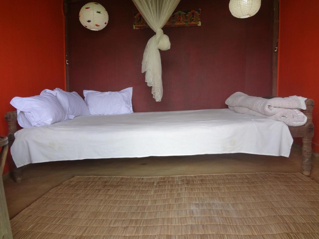 Shanta Ghar A Rustic Guesthouse Читван Экстерьер фото